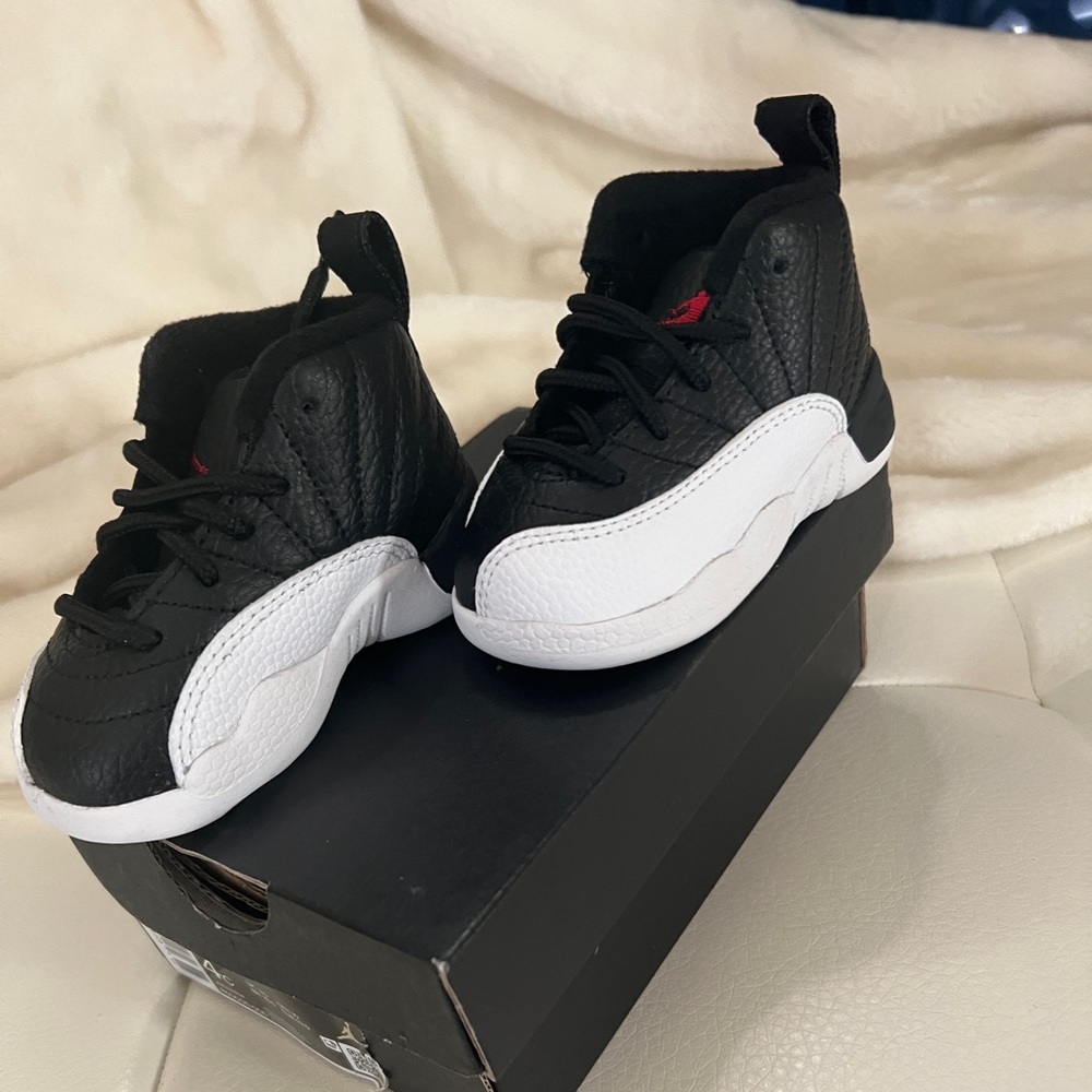 Air Jordan Retro 12. Infant sz 4C. Brand new.